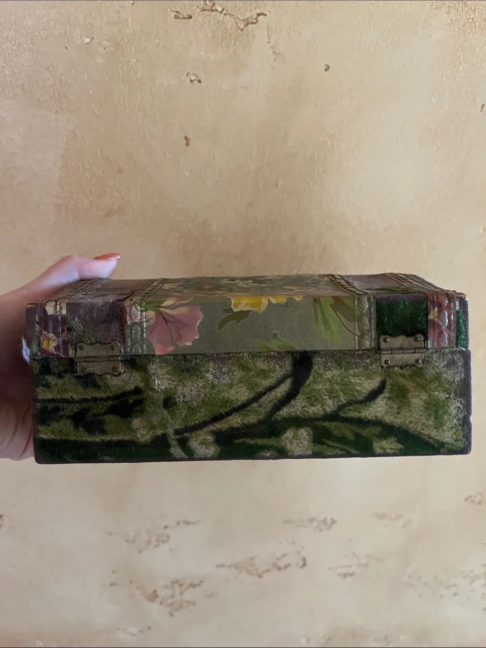 Vintage Ornate Floral Portrait Jewelry Box in Purple and Green